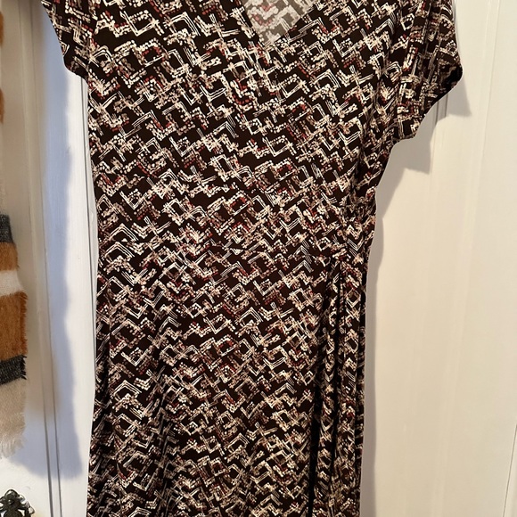 Casual summer dress - Picture 2 of 4